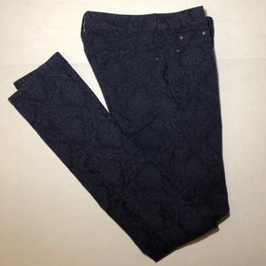 Kim Kardashian Skinny Curve Pants